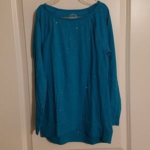 Girls long sleeve tunic style shirt